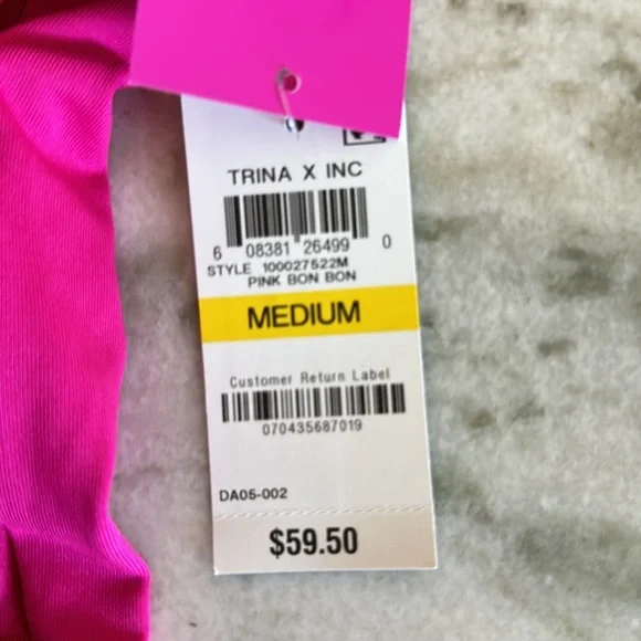 NWT Trina Turk for INC pink top size medium - Picture 7 of 8